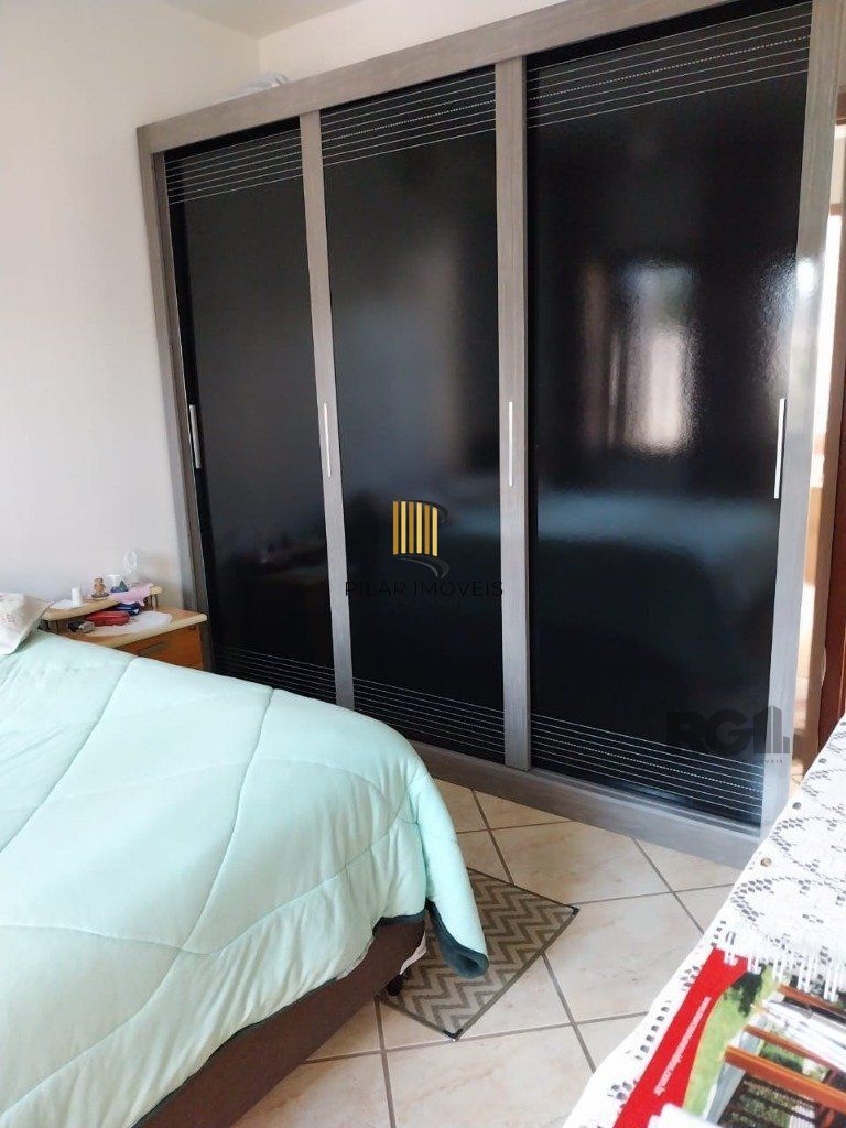 Casa de 4 dormitórios no bairro Santa Rosa de Lima