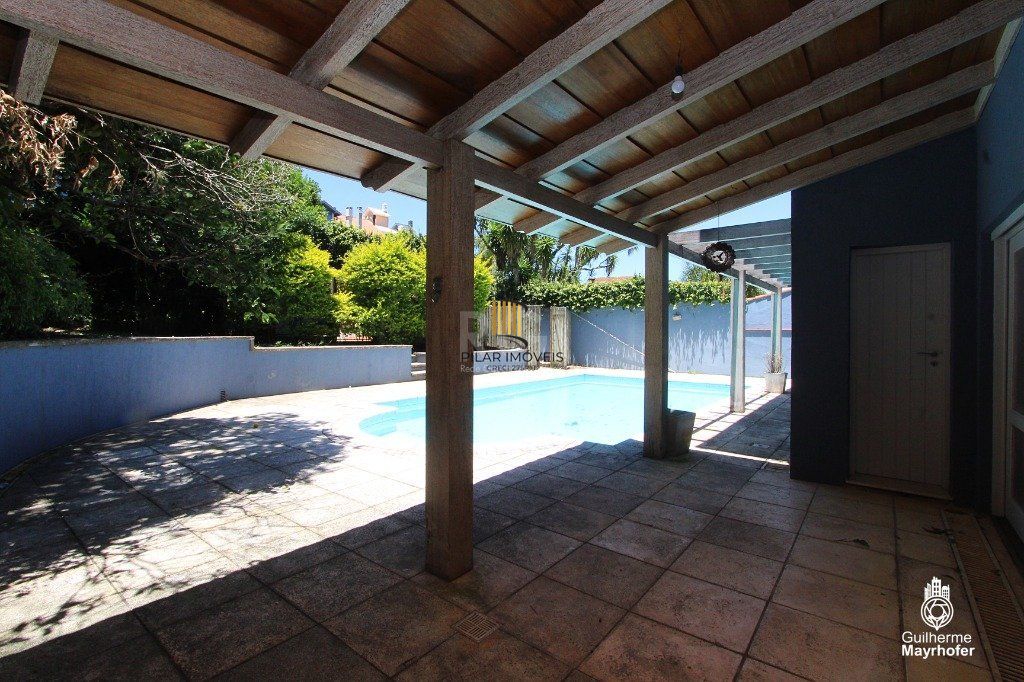 Casa para Venda - 393m², 4 dormitórios, sendo 2 suites, 4 vagas - Ipanema