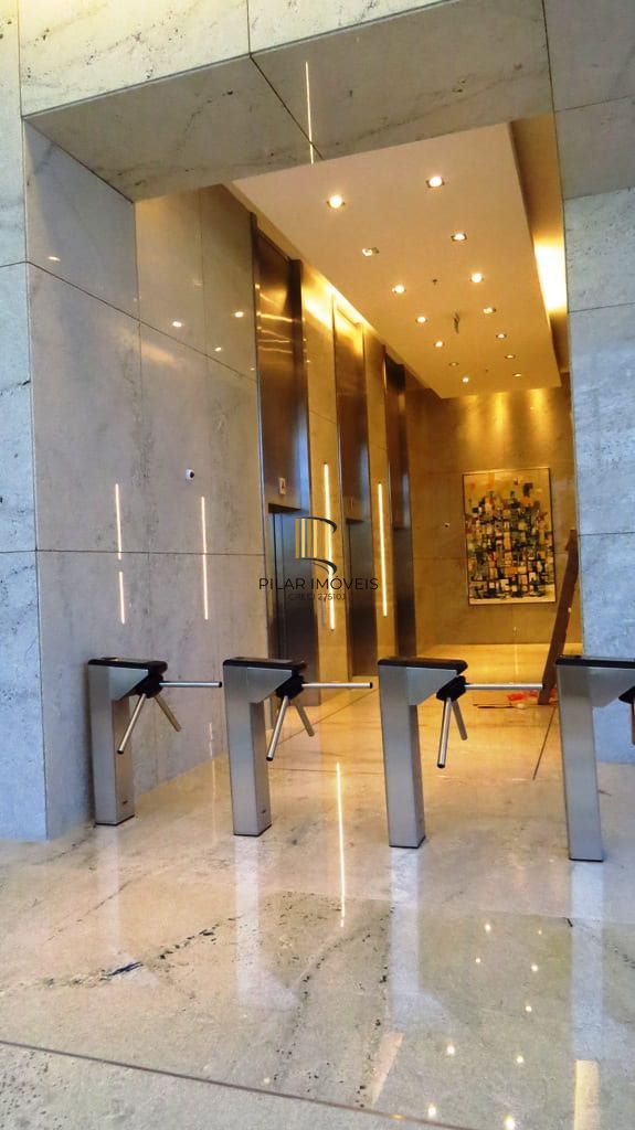 Sala Comercial no Bairro Praia de Belas - Porto Alegre