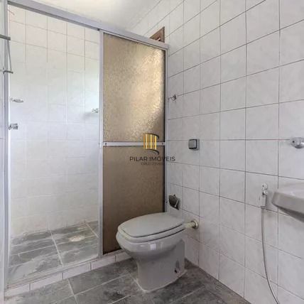 Casa à Venda na Rua da Gruta – 241,99m² – Próxima ao Hospital Divina Providência