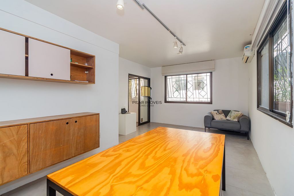 Apartamento à venda com 2 quartos 96 m² na Rua Coronel paulino teixeira, rio branco, porto alegre