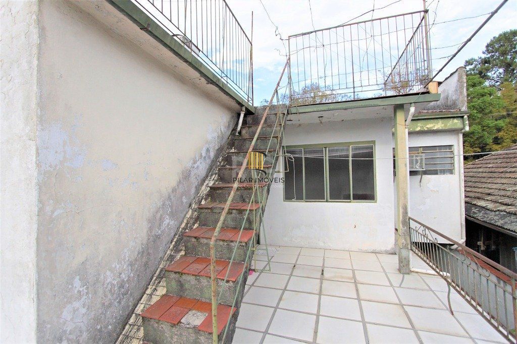 Casa para Venda - 187m², 3 dormitórios, sendo 1 suites, 2 vagas - Jardim São Pedro