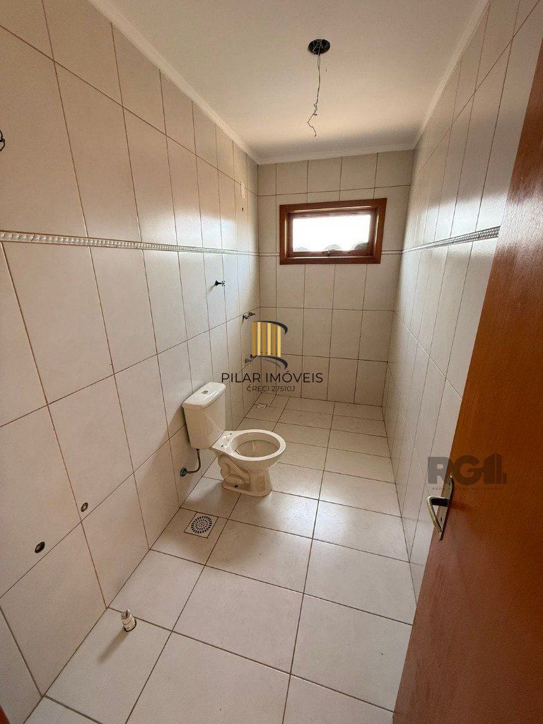 Casa 3 dormitórios no bairro Nonoai