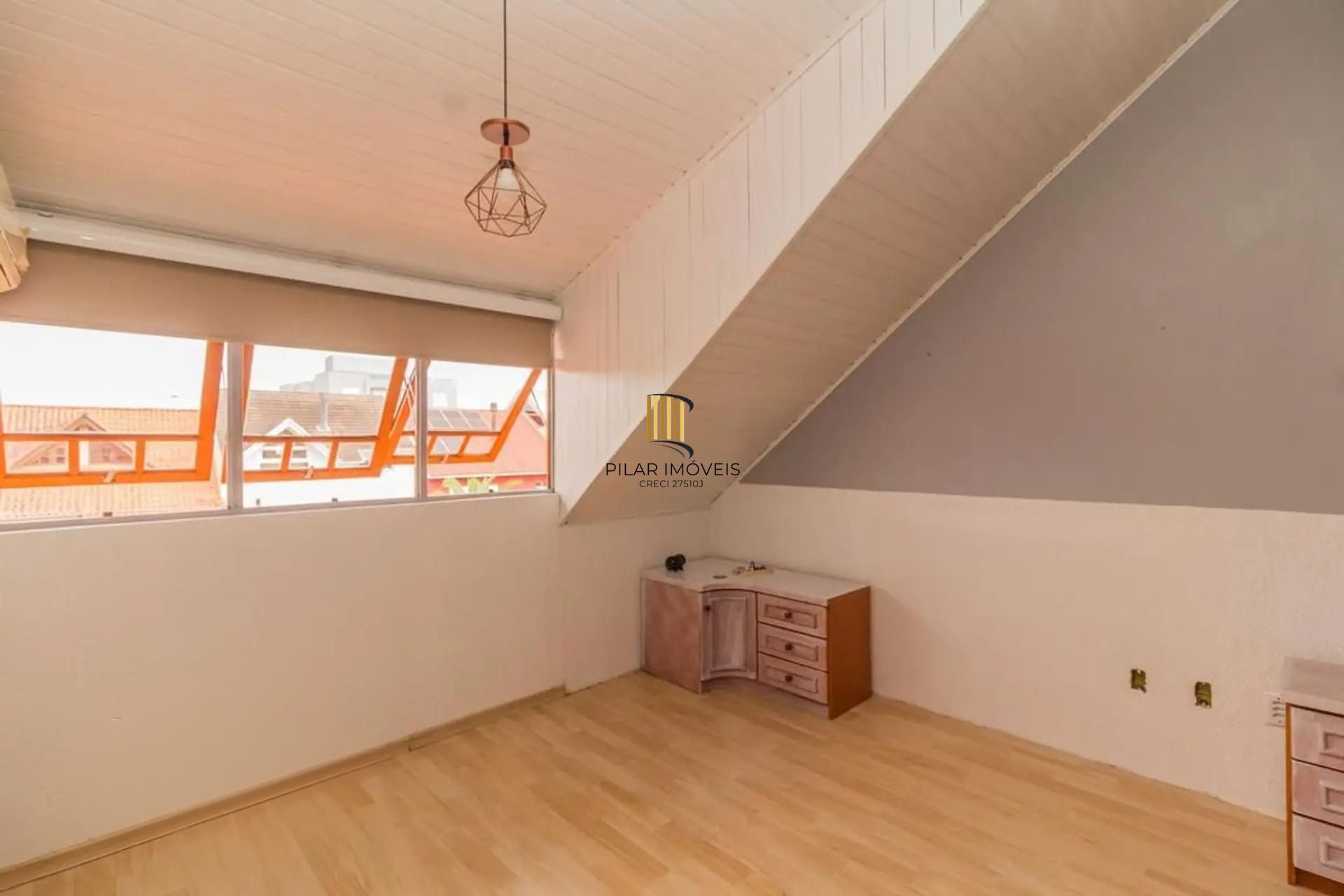 Casa em Condomínio de 3 dormitórios, no Bairro Ipanema
