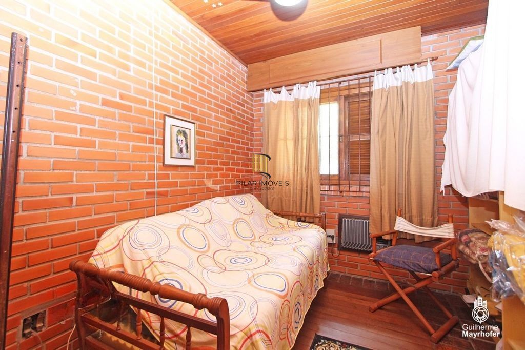 Casa para Venda -  3 dormitórios, sendo 1 suites, 2 vagas - São Caetano