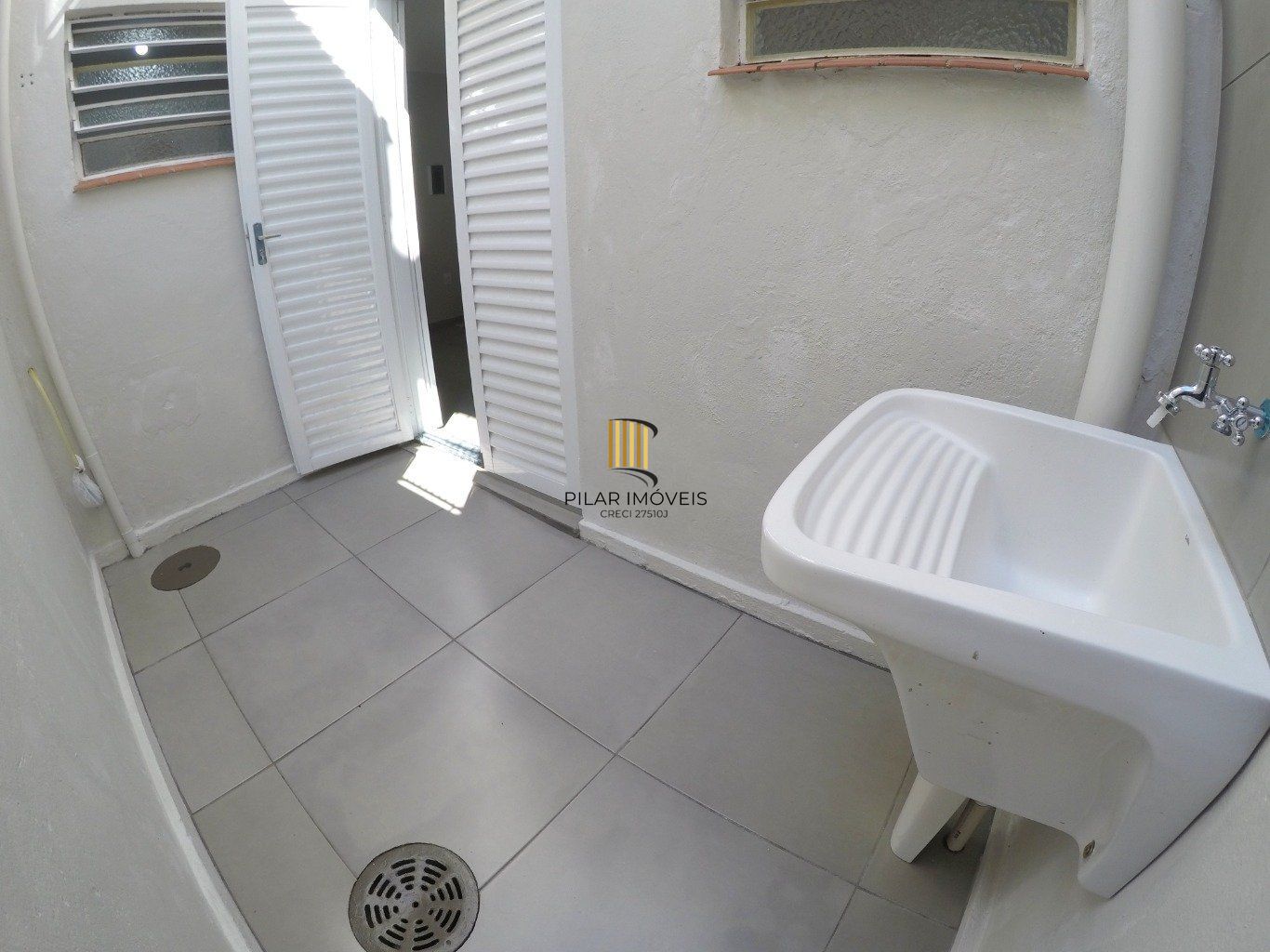 Apartamento com 1 quarto e 25m² à venda em Santana, Porto Alegre.