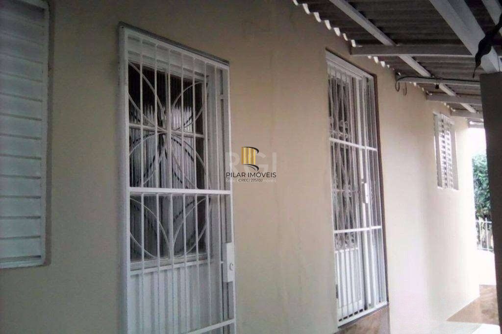 Sobrado 2 dormitórios no bairro Campo Novo