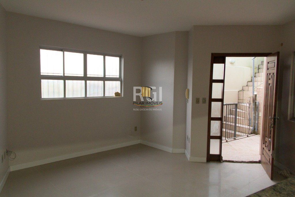 Casa para Venda - 900m², 5 dormitórios, sendo 2 suites, 5 vagas - Vila Nova