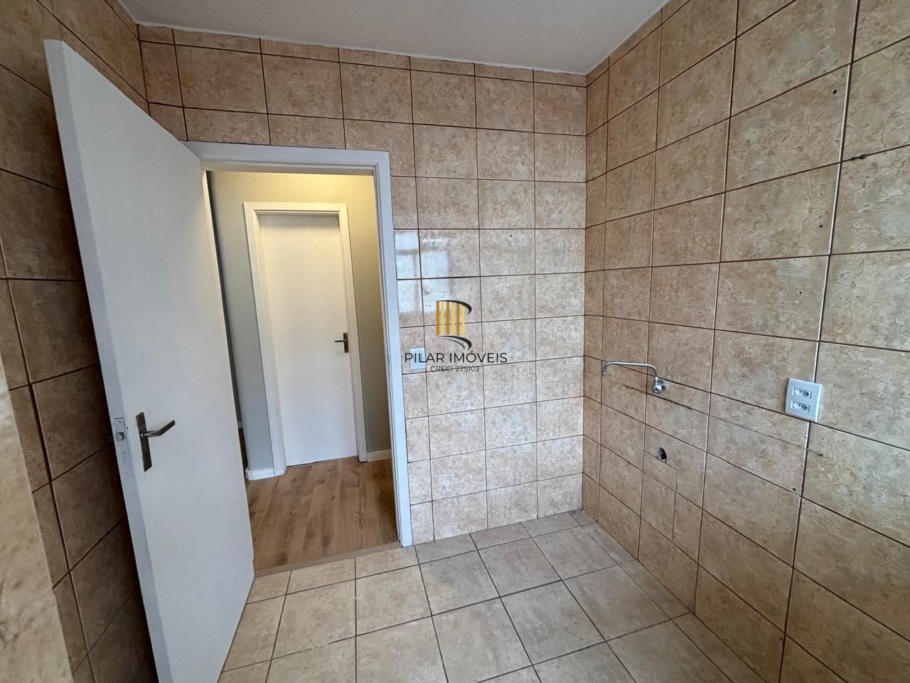 Apartamento 01 dormitório no bairro Cristal, Porto Alegre.