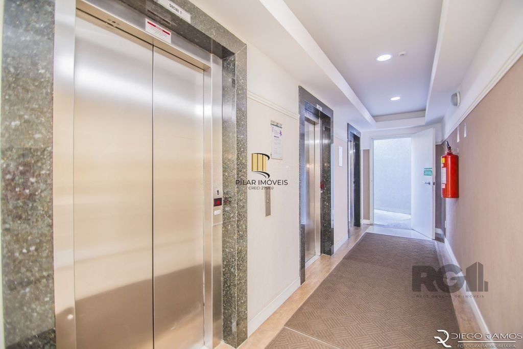 Apartamento 75m², 3 dormitórios, 2 vagas no bairro Partenon