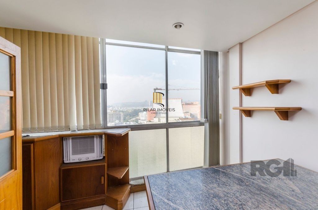 Sala/conjunto comercial de 46m² no Centro Histórico