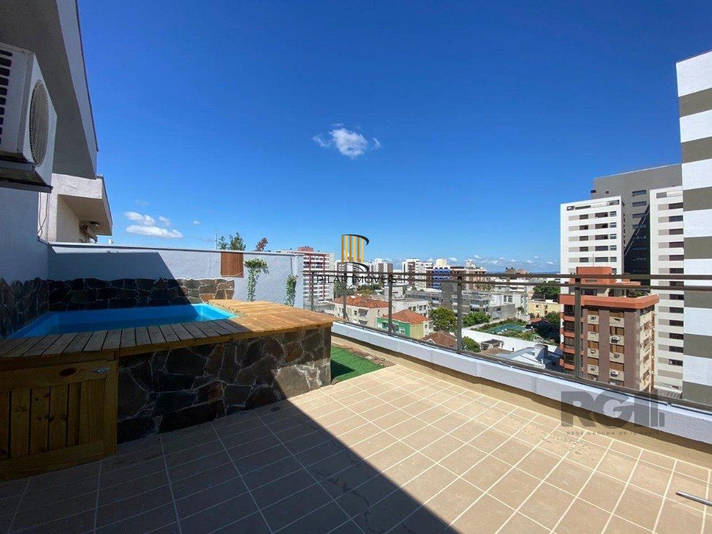 Cobertura Duplex para Venda - 269,97², 3 dorm, 1 suite, 2 vagas - Menino Deus - Pilar Imóveis