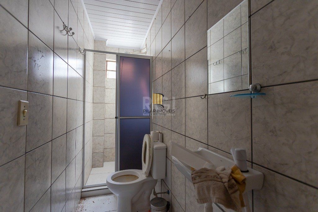 Casa 4 Dormitório(s) Bairro Glória