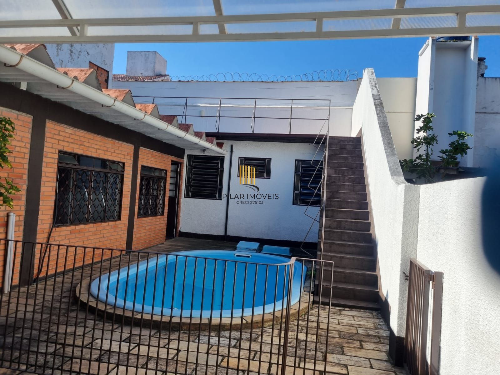 Casa 3 dormitórios no bairro Nonoai