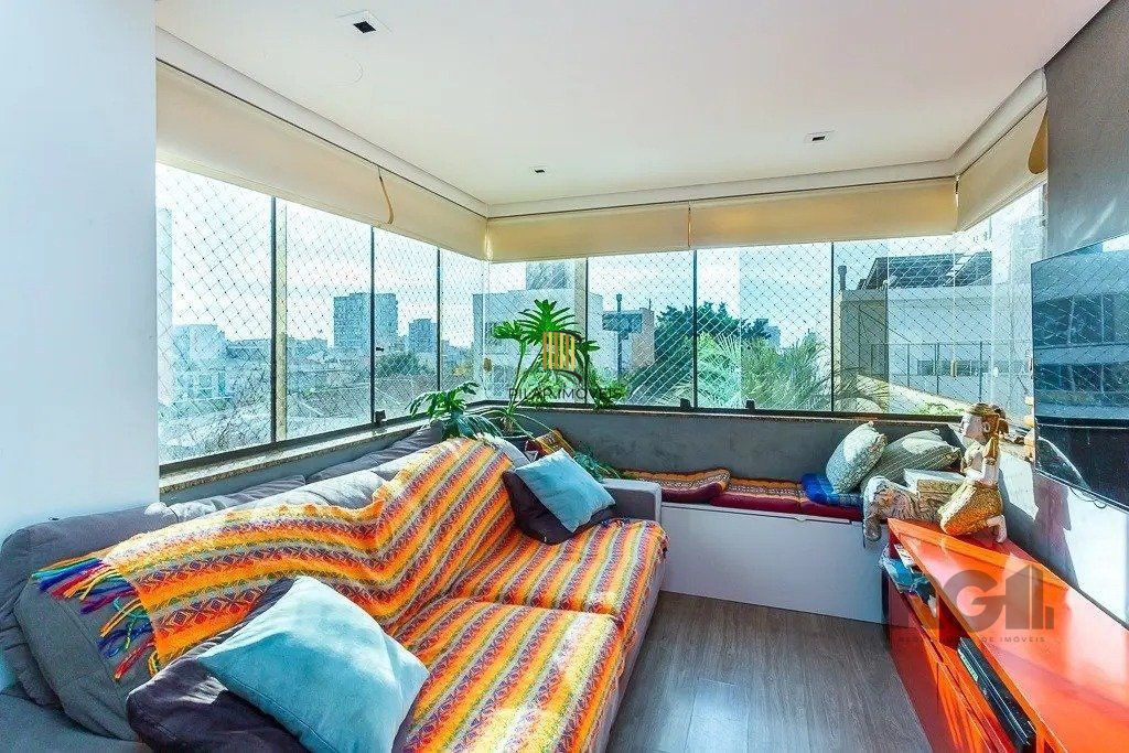 Apartamento à venda com 2 quartos 90 m²  Alto Padrão rua marques do pombal, auxiliadora, porto alegre