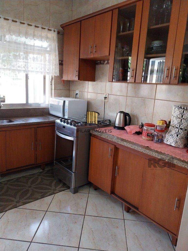 Casa de 4 dormitórios no bairro Santa Rosa de Lima