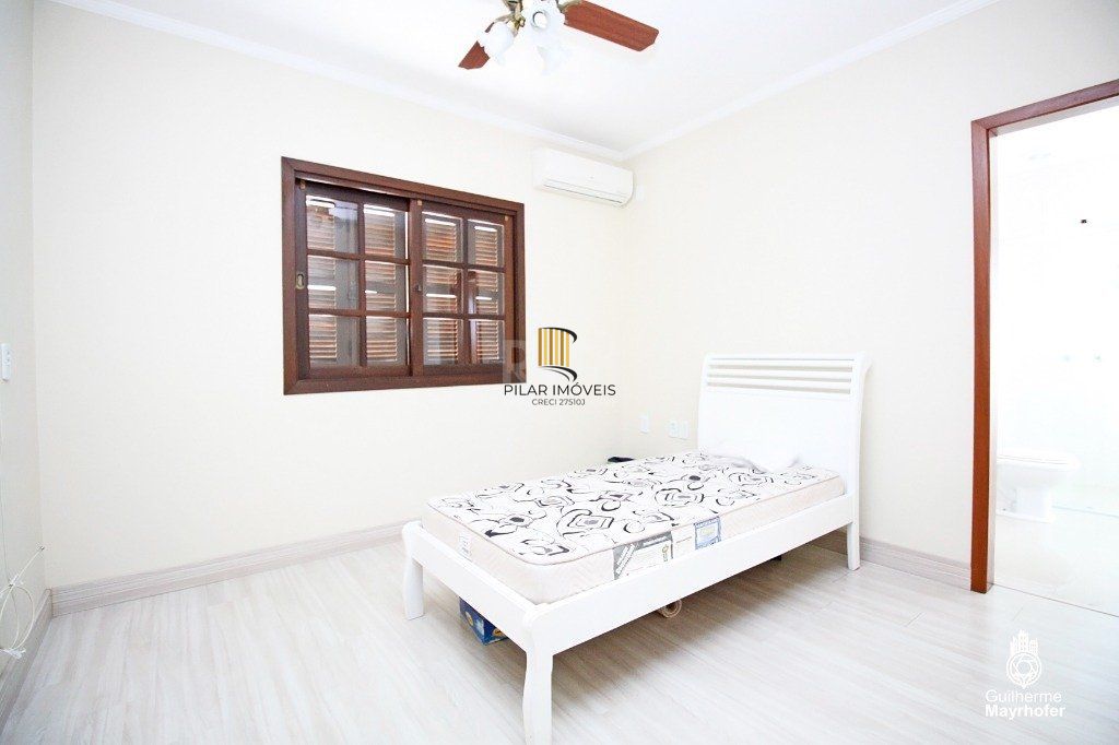 Casa para Venda - 246m², 3 dormitórios, sendo 2 suites, 3 vagas - Vila Ipiranga