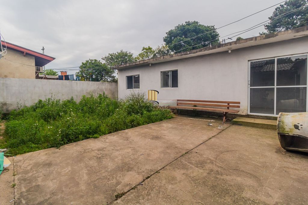Casa 3 dormitórios à venda no Bairro Restinga - Porto Alegre