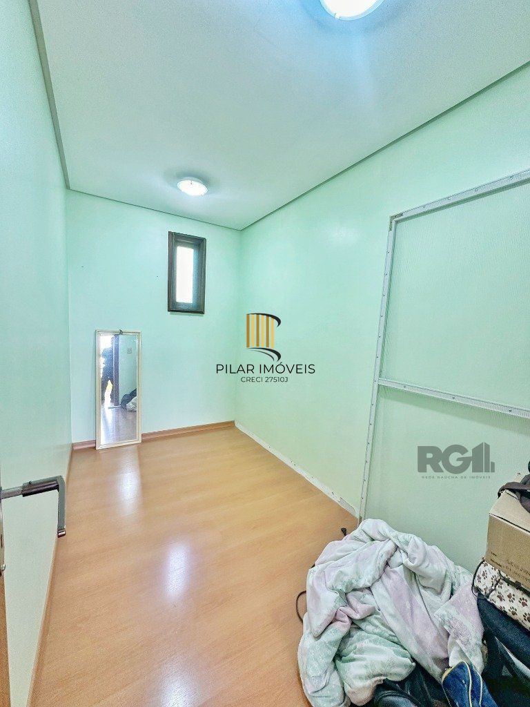 Casa 3 dormitórios no bairro Nonoai