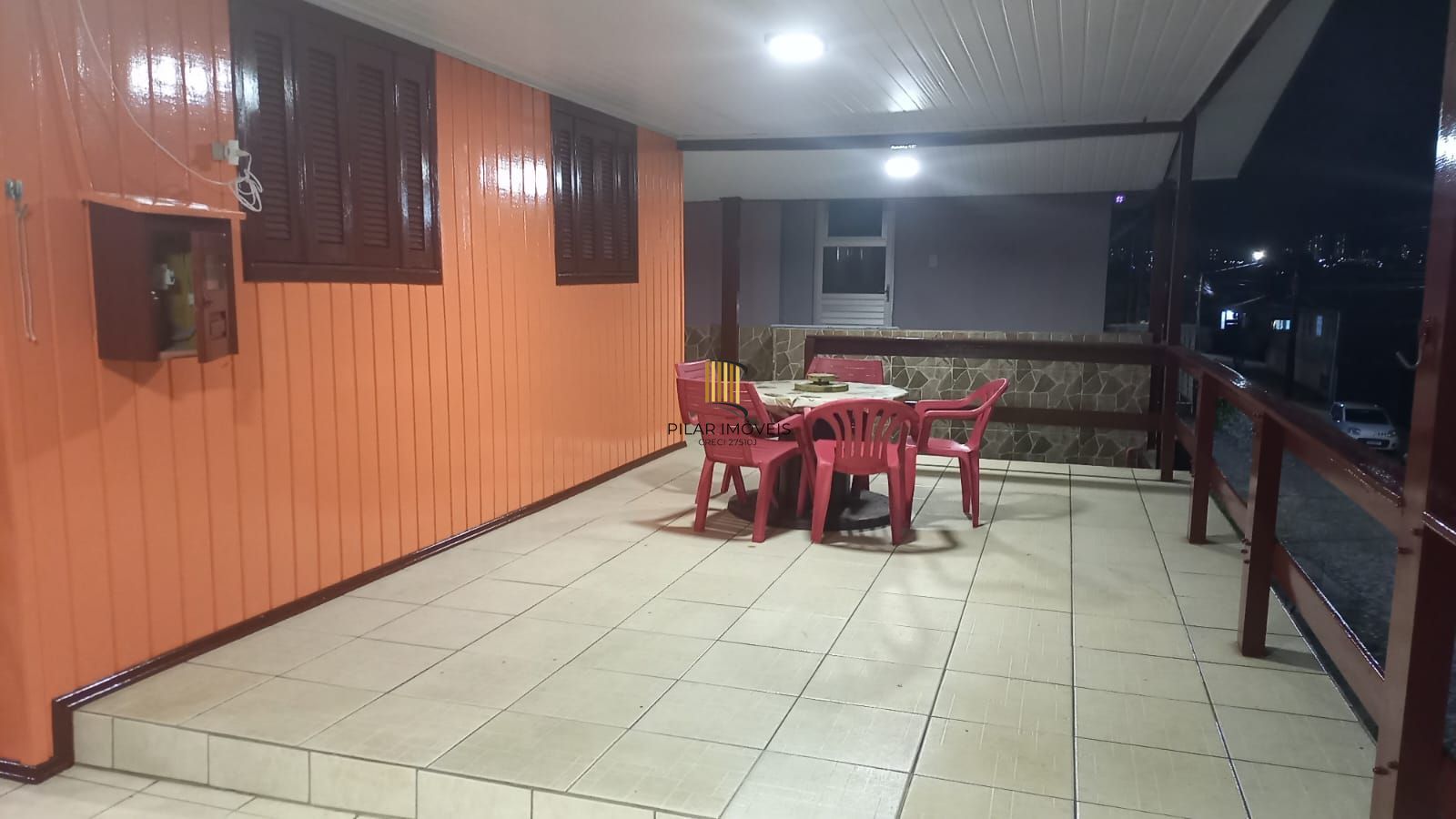 Casa 3 Dormitório(s) Bairro Santa Corona