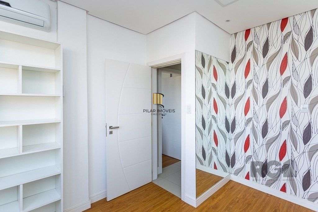 Excelente apartamento de 108m² com 3 dormitórios sendo 1 suíte. 