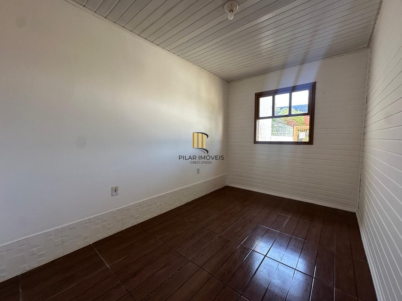 CASA BEM LOCALIZADA NA CAVALHADA EM FRENTE AO CECOPAM