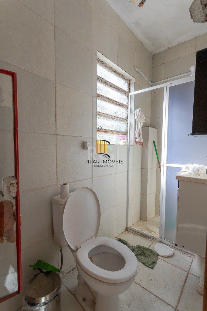 Casa 4 Dormitório(s) Bairro Glória