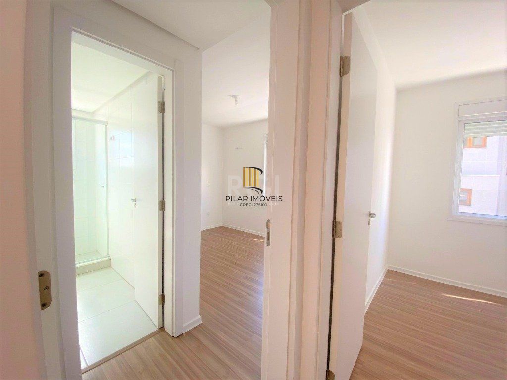 Apartamento para Venda - 66m², 2 dormitórios, sendo 1 suites, 1 vaga - Bom Jesus