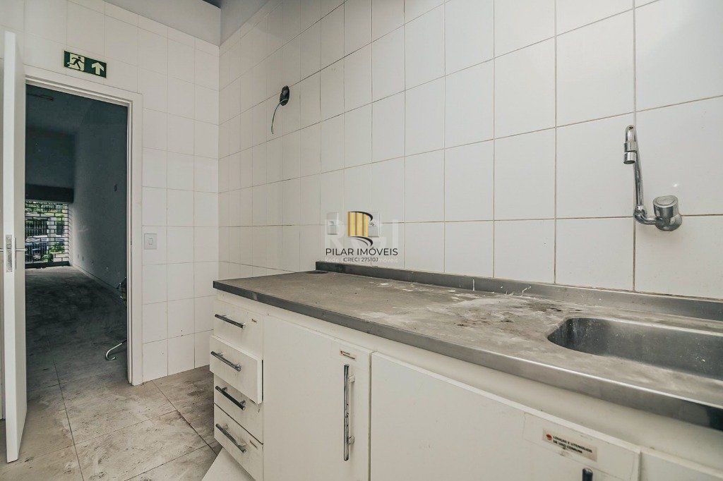Predio para Venda - 241.18m², 0 dormitórios, Petrópolis