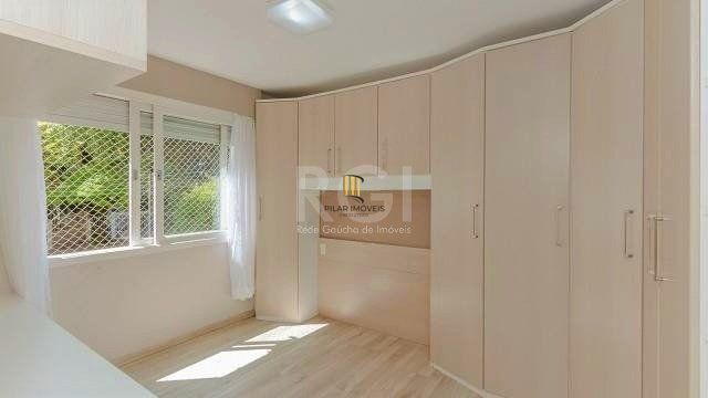Excelente apartamento mobiliado com 2 dormitórios e 2 vagas.