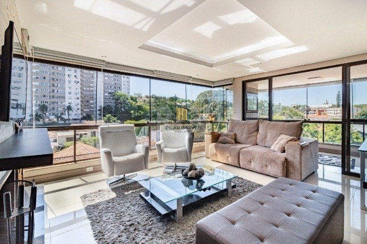 Cobertura para Venda - 350m², 3 dormitórios, sendo 1 suites, 2 vagas - Teresópolis - Pilar Imóveis