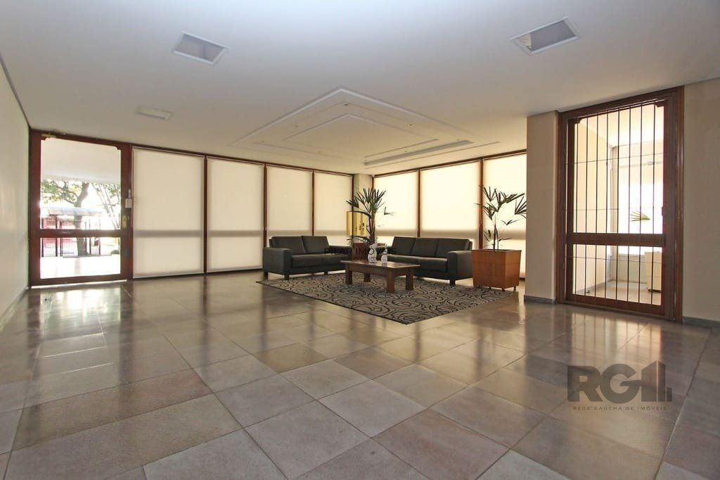 Excelente apartamento de 148m² com 3 dormitórios e 2 vagas.