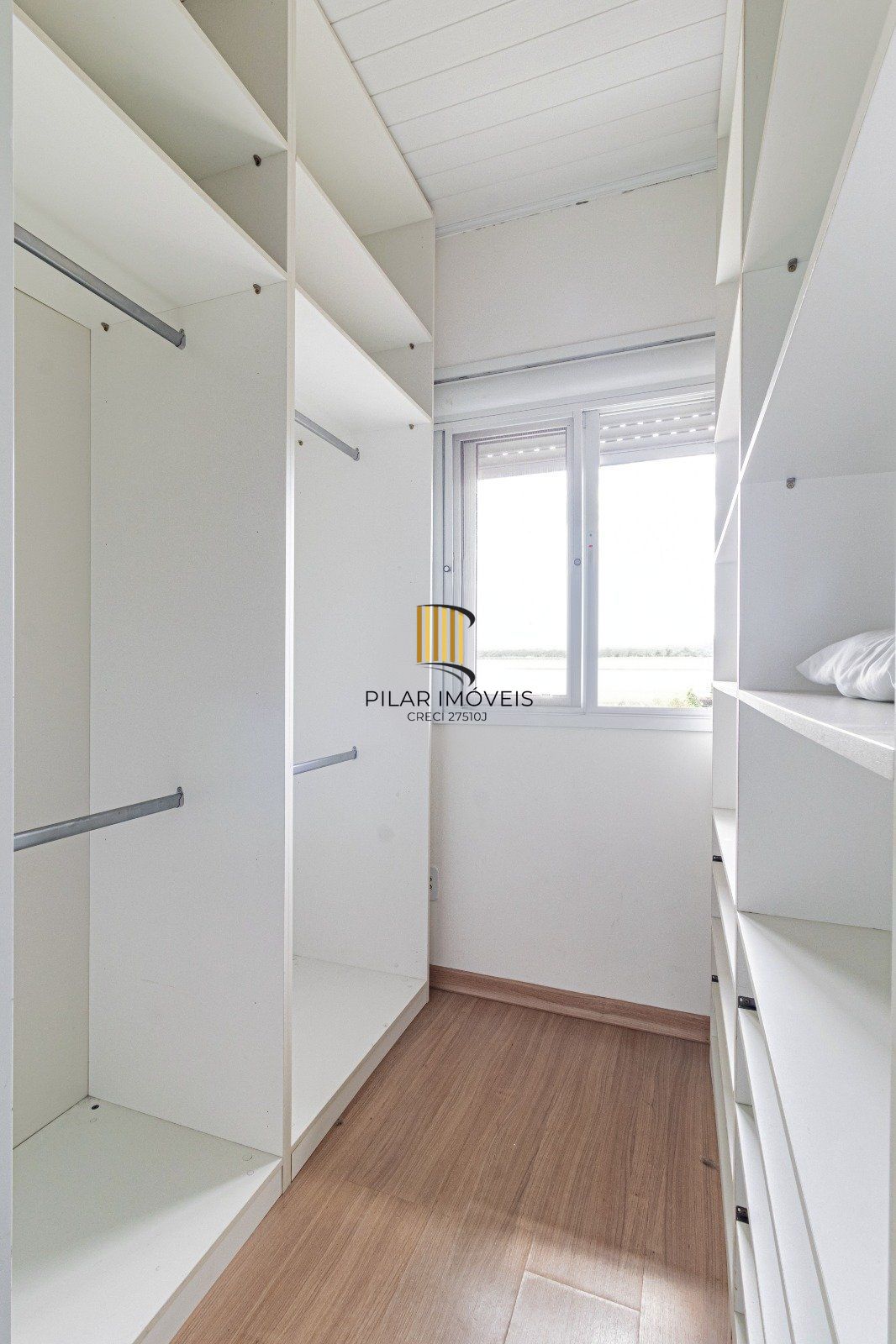 Casa em Condomínio com 3 quartos, 1 vaga e 98m² Avenida Juca Batista - Ipanema, Porto Alegre