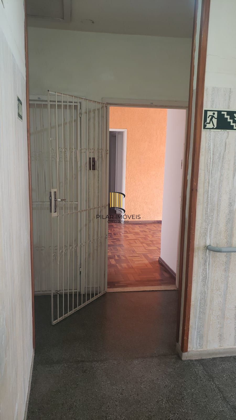 Apartamento 2 dormitórios no bairro Santana