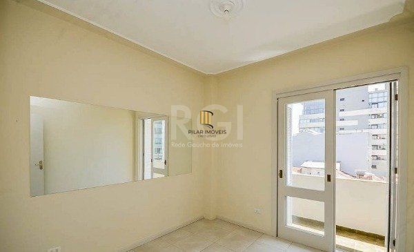 Apartamento 3 dormitórios no bairro Menino Deus