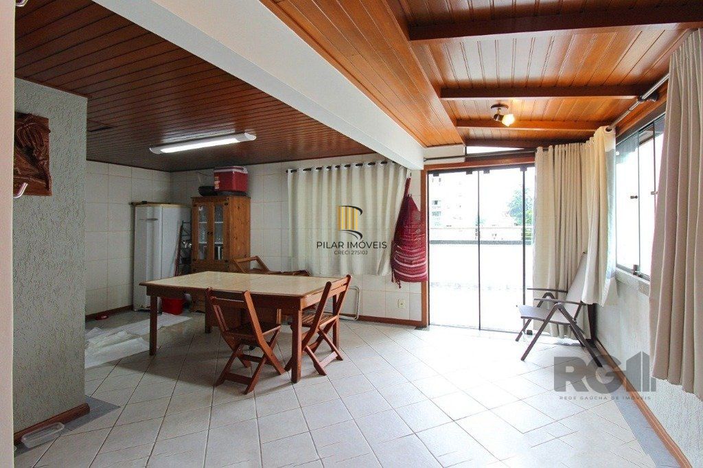 Cobertura à venda com 4 quartos 152 m²