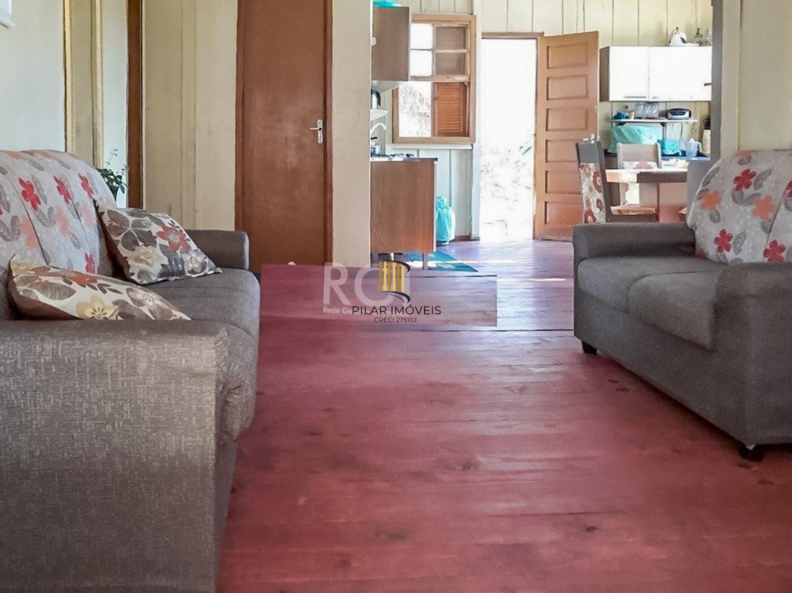 Casa para Venda - 160m², 4 dormitórios, 2 vagas - Glória