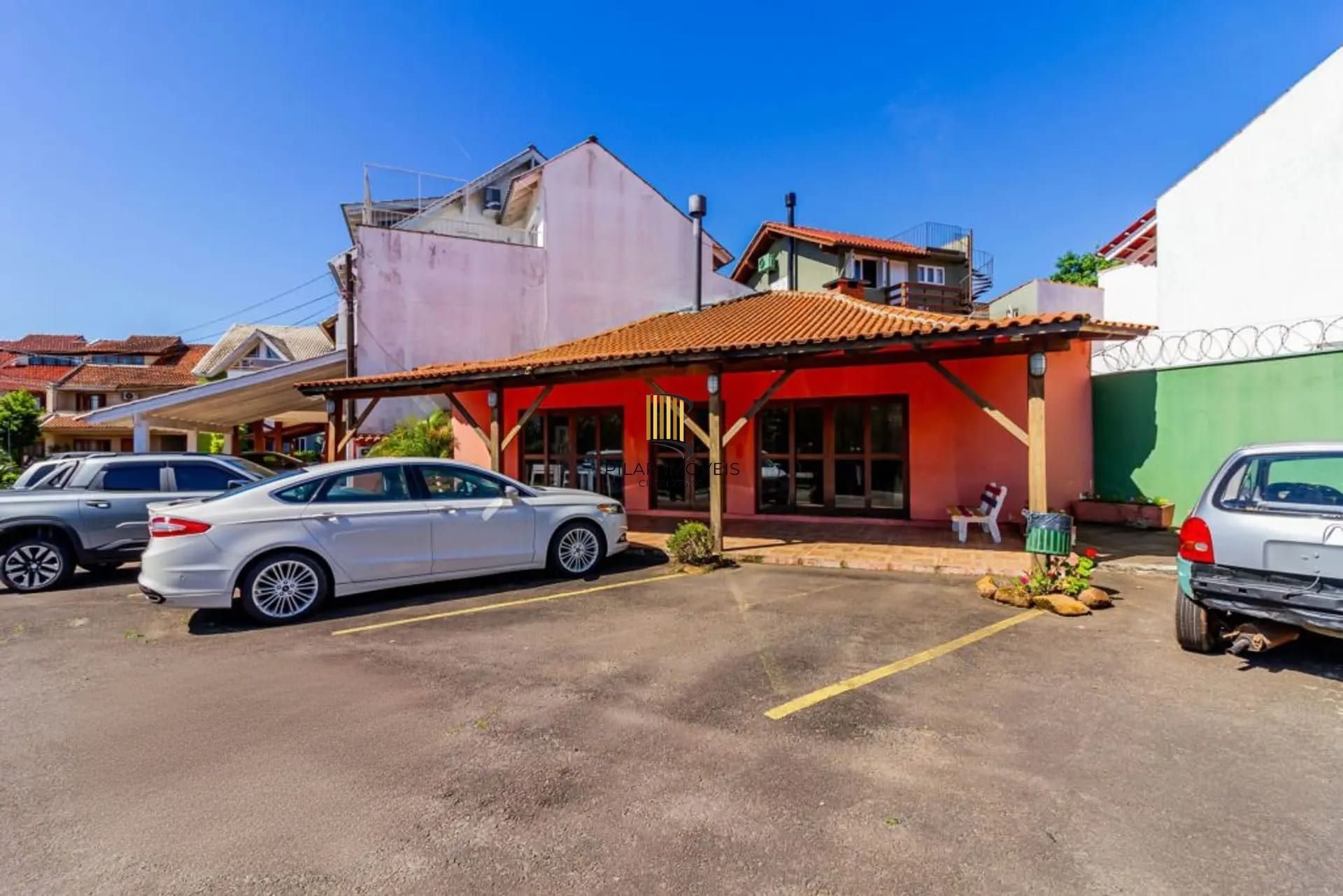 Casa em Condomínio de 3 dormitórios, no Bairro Ipanema