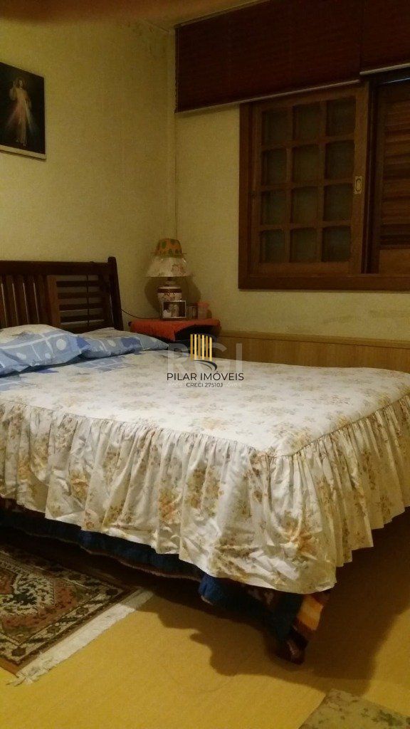 Casa para Venda - 142m², 3 dormitórios, sendo 1 suites, Partenon