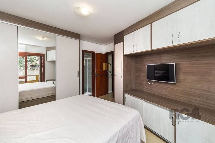 Casa em condomínio de 84m² - 2 dormitórios, 1 suíte e 1 vaga no bairro Ipanema
