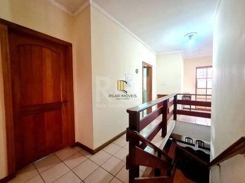 Casa de 388m² com  3 quartos.