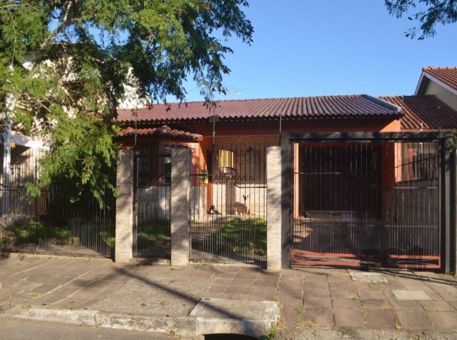 Casa 179m², 3 dormitórios, 3 vagas no bairro Parque Santa Fé - Pilar Imóveis