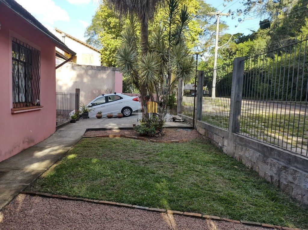 Casa 2 dormitórios no bairro Teresópolis