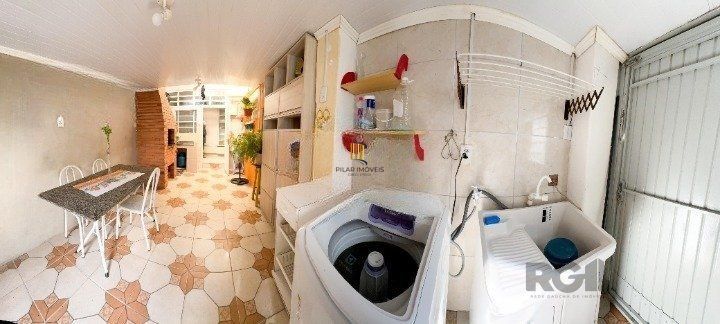 Apartamento de 115m², 3 dormitórios, 2 vagas no bairro Glória