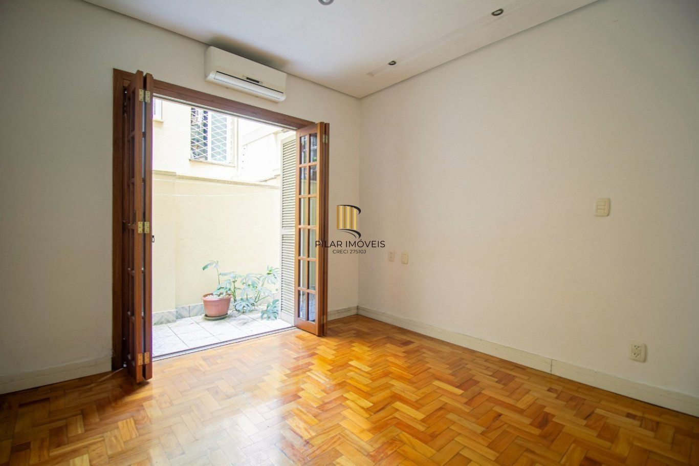 Apartamento de 1 quarto e 45m² à venda em Bom Fim, Porto Alegre.