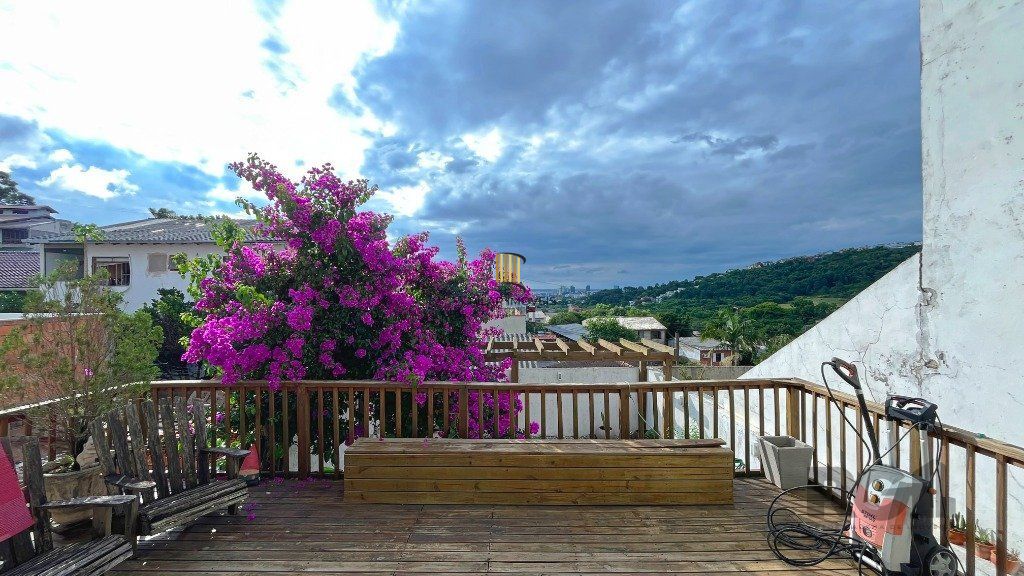 Casa 3 dormitórios no bairro Vila Nova