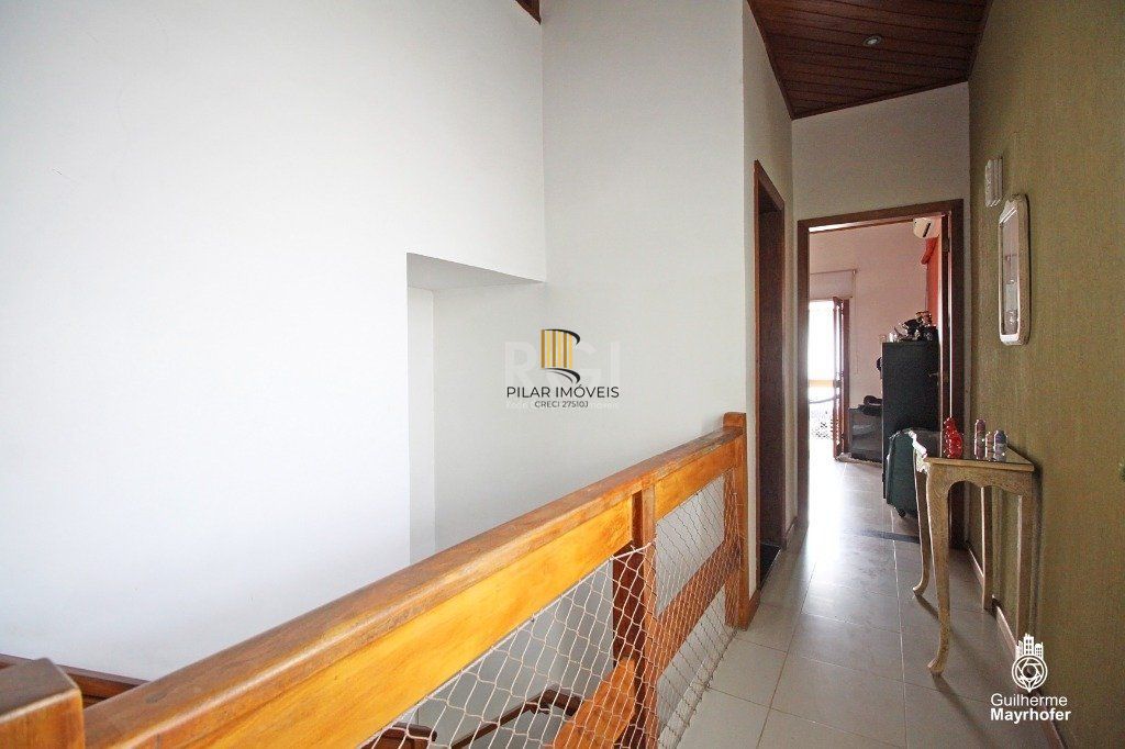 Casa para Venda - 151.36m², 3 dormitórios, sendo 1 suites, 2 vagas - Partenon