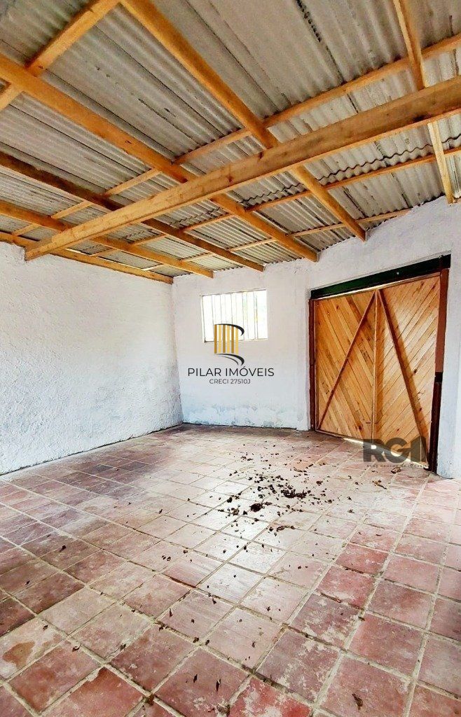 Casa de 3 dormitórios no bairro Cristal