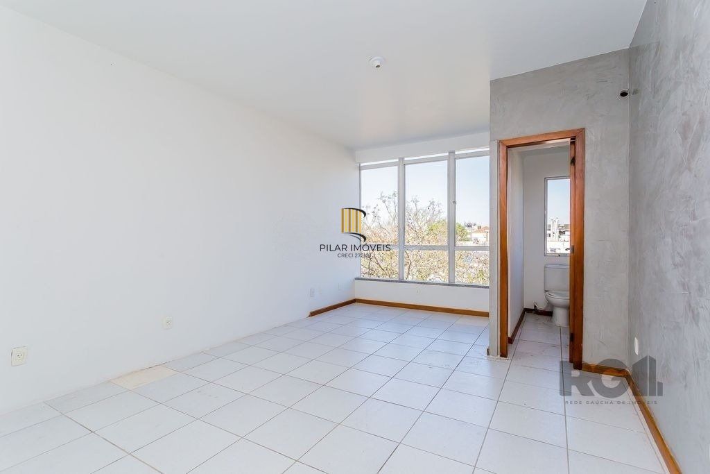 Excelente sala comercial no bairro Floresta. 