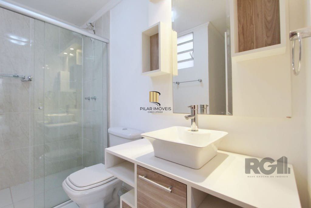 Excelente casa de 324m² com 4 dormitórios e 2 vagas.